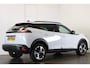 Peugeot 2008 1.2 PureTech 100 Allure | Navi | Camera | Clima | Cruise | Apple Carplay/Android Auto | Parkeersensoren V+A | 17" Lichtmetaal | Metallic |