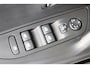 Peugeot 2008 1.2 PureTech 100 Allure | Navi | Camera | Clima | Cruise | Apple Carplay/Android Auto | Parkeersensoren V+A | 17" Lichtmetaal | Metallic |