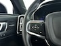 Volvo XC40 B4 Plus Dark | Parkeercamera | Stoel- en Stuurverwarming | Harman Kardon | Trekhaak