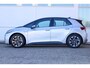 Volkswagen ID.3 204pk Life 58 kWh | Apple Carplay / Android Auto | Parkeersensoren | Cruise Control Adaptief