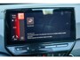Volkswagen ID.3 204pk Life 58 kWh | Apple Carplay / Android Auto | Parkeersensoren | Cruise Control Adaptief