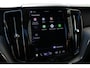 Volvo XC60 T8 Plug-in hybrid AWD Ultimate Bright | Panoramadak | Verwarmbare voorstoelen en stuurwiel | Premium audio by Harman Kardon | Head up display | Adaptieve cruise control | Apple carplay/Android auto