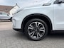 Suzuki Vitara 1.0 Boosterjet 112pk Stijl | Panoramadak | Trekhaak | All seasons |