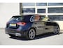 Mercedes-Benz A-klasse 180 Automaat! 5drs AMG Business Solution BJ2020 Lmv 18" | Led V+A | Pdc | Achteruitrijcamera | Navi | Virtual cockpit | Climate control | Cruise control | Sportstoelen | Sportstuur | Verwarmde voorstoelen | Zwarte hemel | Getint glas