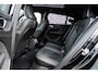 Volvo EC40 Single Motor Extended Range Ultra Europa Black Editon | 360 graden camera | Harman/Kardon | Warmtepomp | Electrische stoelen | Blis | Adaptive Cruisecontrol | Pilot Assist | Panoramadak | Metalic lak