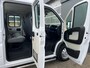 Fiat Ducato 35H 2.3 MultiJet L2H1 DC Airco Trekhaak 3000kg trekgewicht Stuurwielbediening Gereedschapskist Telefoonverbinding open laadbak Pick-up 7-Persoons p-up Bakwagen Euro 6