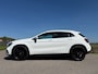 Mercedes-Benz GLA 180 Business Solution Automaat | Panoramadak | Apple CarPlay/Android Auto | H-Leder | 18" Velgen | LED |