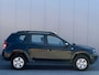 Dacia Duster 1.2 TCe 4x2 Lauréate - Noir Nacre - Cruise/Trekhaak/Airco