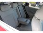 Hyundai Kona 1.6 GDI HEV Premium Sky | Achterruitverwarming | Extra getint glas | Keyless entry