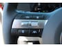 Hyundai Kona 1.6 GDI HEV Premium Sky | Achterruitverwarming | Extra getint glas | Keyless entry