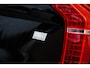 Volvo XC90 2.0 T8 Recharge AWD R-Design | Long range | Trekhaak | Luchtvering | Harman & Kardon | Panorama dak | Stoel/stuurverwarming | 22" | Adaptieve cruise control |