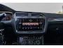 Volkswagen Tiguan 1.5 TSI ACT Highline Business R | Pano | Camera