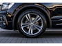 Volkswagen Tiguan 1.5 TSI ACT Highline Business R | Pano | Camera