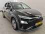 Hyundai Kona Electric 64 kWh 204pk EV Premium | SOH 100% | Leder | Stuur- en Stoelverwarming | CarPlay | Camera | PDC V+A | 17" | ACC | LED