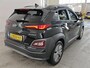 Hyundai Kona Electric 64 kWh 204pk EV Premium | SOH 100% | Leder | Stuur- en Stoelverwarming | CarPlay | Camera | PDC V+A | 17" | ACC | LED