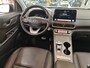 Hyundai Kona Electric 64 kWh 204pk EV Premium | SOH 100% | Leder | Stuur- en Stoelverwarming | CarPlay | Camera | PDC V+A | 17" | ACC | LED