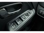 Kia Carens 1.6 GDi Business Pack 135pk | 7 Persoons | Trekhaak | Climate Control | Camera | Navigatie | Lichtmetalen Velgen | Parkeersensoren