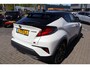 Toyota C-HR / C-HR+ 1.8 HYBRID GR-SPORT 19"LM-VELGEN 1e EIGENAAR NL-AUTO STOELVERW. LED JBL-AUDIO P-SENSOREN APPLE/ANDROID 19"LMV