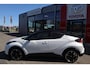Toyota C-HR / C-HR+ 1.8 HYBRID GR-SPORT 19"LM-VELGEN 1e EIGENAAR NL-AUTO STOELVERW. LED JBL-AUDIO P-SENSOREN APPLE/ANDROID 19"LMV