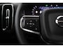 Volvo XC40 B3 Ultra Black Edition | Panoramadak | ACC | Trekhaak | 360° Camera | Stoel+Stuurverwarming