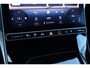 Mercedes-Benz C-klasse 300 e 4MATIC AMG Line / Memory / Trekhaak / Sfeerverlichting