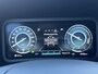 Hyundai Kona Electric EV Fashion 64 kWh / 100% SOH/ NL auto / Cruise Control Adaptief / Lane Assist / Dode Hoek Detectie / Keyless Entry & Start / Apple Carplay & Android Auto / Navigatie / Lichtmetalen Velgen 17" / Head-Up Display /