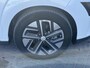 Hyundai Kona Electric EV Fashion 64 kWh / 100% SOH/ NL auto / Cruise Control Adaptief / Lane Assist / Dode Hoek Detectie / Keyless Entry & Start / Apple Carplay & Android Auto / Navigatie / Lichtmetalen Velgen 17" / Head-Up Display /