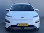 Hyundai Kona Electric EV Fashion 64 kWh / 100% SOH/ NL auto / Cruise Control Adaptief / Lane Assist / Dode Hoek Detectie / Keyless Entry & Start / Apple Carplay & Android Auto / Navigatie / Lichtmetalen Velgen 17" / Head-Up Display /