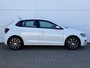 Volkswagen Polo 1.0 TSI Comfortline / Executive-pakket (€ 1.248) / Sensoren v + a / Apple Carplay/Android Auto / Lichtmetalen velgen multi-spaaks 16"  /
