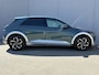 Hyundai Ioniq 5 Connect 77.4 kWh Automaat / Fabrieksgarantie tot 02-2028 / 8 jaar Batterijgarantie / Warmtepomp / dealer onderhouden / Elektrische stoelen/Achterklep / Apple Carplay/Android Auto / Stuur-, stoelverwarming / 19”  LM /