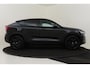 Volvo EC40 TWIN MOTOR PERFORMANCE ULTRA BLACK EDITION 82 kWh *FULL OPTIONS!* -PANO.DAK|HARMAN/KARDON|360°CAM|LIGHTING|POWER-SEATS|20"|SoH:99% *NW.PRIJS €64.824,-*