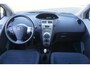 Toyota Yaris 1.3 VVTi Sol Airco / Elektr. ramen / NAP / NIEUWE APK!