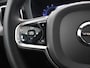 Volvo XC60 2.0 T6 Plug-in hybrid AWD Plus Dark | Panoramadak | Digitaal Dashboard | Contourstoelen | Stoelverwarming V + A | Camera | DAB | Apple CarPlay/Android Auto | Stuurverwarming | Adaptieve Cruise Control | Ele. kofferdeksel | Ele. verstelbare stoel + geheugen | Ele. trekhaak |
