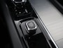 Volvo XC60 2.0 T6 Plug-in hybrid AWD Plus Dark | Panoramadak | Digitaal Dashboard | Contourstoelen | Stoelverwarming V + A | Camera | DAB | Apple CarPlay/Android Auto | Stuurverwarming | Adaptieve Cruise Control | Ele. kofferdeksel | Ele. verstelbare stoel + geheugen | Ele. trekhaak |