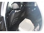 Renault Captur 150PK-INTENS-AUTOM-60DKM-NAVI-GLASDAK-CAMERA-