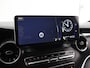 Mercedes-Benz V-klasse 300d 4-MATIC | L2 Lang | AMG | Dubbele Cabine | Carplay | Touch Screen Upgrade | Distronic Plus | Burmester | Stoelverwarming | Lederen Bekleding | 5-zits | 2500 KG Trekhaak | Parkeercamera | AMG