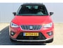 SEAT Arona 1.0-115pk TSI Xcellence Business Intense AUTOMAAT ! Gun uzelf het plezier en comfort van een automaat ! Autm. airco dual, cruise cntrl, LM wielen, keyless entry-keyless go, camera, parkeersensoren v en a, dodehoek ass., LED verl., navigatie, telefoonvoorb. etc