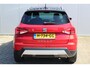 SEAT Arona 1.0-115pk TSI Xcellence Business Intense AUTOMAAT ! Gun uzelf het plezier en comfort van een automaat ! Autm. airco dual, cruise cntrl, LM wielen, keyless entry-keyless go, camera, parkeersensoren v en a, dodehoek ass., LED verl., navigatie, telefoonvoorb. etc