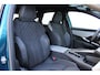 Peugeot 3008 1.2 Hybrid 145 GT Exclusive | Incl. 12 maanden Garantie | 1e Eigenaar | Stoelmassage | Afneembare trekhaak | 360* Camera | Elektrisch verstelbare stoelen met memory | Stoelverwarming Voor + Achter | Keyless Go | Elektrische kofferbakklep | Draadloze telefoonlader | Adaptive cruise | Climate controle | Origineel NL Auto | NAP |