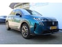 Peugeot 3008 1.2 Hybrid 145 GT Exclusive | Incl. 12 maanden Garantie | 1e Eigenaar | Stoelmassage | Afneembare trekhaak | 360* Camera | Elektrisch verstelbare stoelen met memory | Stoelverwarming Voor + Achter | Keyless Go | Elektrische kofferbakklep | Draadloze telefoonlader | Adaptive cruise | Climate controle | Origineel NL Auto | NAP |