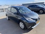 Toyota Aygo 1.0 VVT-i x-pure Automaat, Airco, achteruitrij camera, bluetooth telefoonvoorbereiding, centrale deurvergrendeling, neerklapbare achterbank!