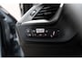 BMW 1-Serie 118i M-Sport Pano HUD HK Muziek Kuipstoelen BTW