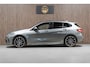 BMW 1-Serie 118i M-Sport Pano HUD HK Muziek Kuipstoelen BTW