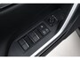 Toyota RAV4 2.5 Hybrid Bi-Tone | Navigatie | Leder | Apple Carplay / Android Auto | Stoelverwarming | Keyless | Adaptive Cruise | Clima | Parkeersensoren voor/achter | 18 inch