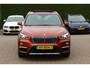 BMW X1 xDrive20i High Executive / Trekhaak / Panoramadak / Head-up / Leder / 19'' / Navigatie / Stoelverwarming / Sportstoelen / DAB / Cruise Control