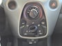 Toyota Aygo 1.0 VVT-i x-play | 1E EIGENAAR | 12MND GARANTIE | AIRCO | LMV | NW APK |