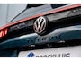 Volkswagen Tayron 1.5 TSI eHybrid R-Line 272pk DSG/AUTO | Lederen bekleding | Head-up display | Elektrisch verstelb. voorstoelen | Stoelverwarming en -ventilatie | Panoramadak | Trekhaak | 20" LMV
