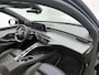 Peugeot E-3008 GT 73 kWh 210pk | Automaat | Panoramadak | Schuifdak | 360 camera | Lederen bekleding | Elektrisch bedienbare stoelen | Memory seats | Stoelverwarming | LED | Focal soundsystem | Parkeersensoren |
