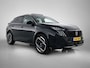 Peugeot E-3008 GT 73 kWh 210pk | Automaat | Panoramadak | Schuifdak | 360 camera | Lederen bekleding | Elektrisch bedienbare stoelen | Memory seats | Stoelverwarming | LED | Focal soundsystem | Parkeersensoren |