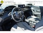 Peugeot 2008 1.2 PureTech 130 Allure AUTOMAAT - NIEUW MODEL - CAMERA - HALF LEDER - PARKEERSENSOREN V+A - DAB+ - RIJSTROOKSENSOR - CARPLAY - ANDROID - 17 INCH LMV - NAVI - BLUETOOTH